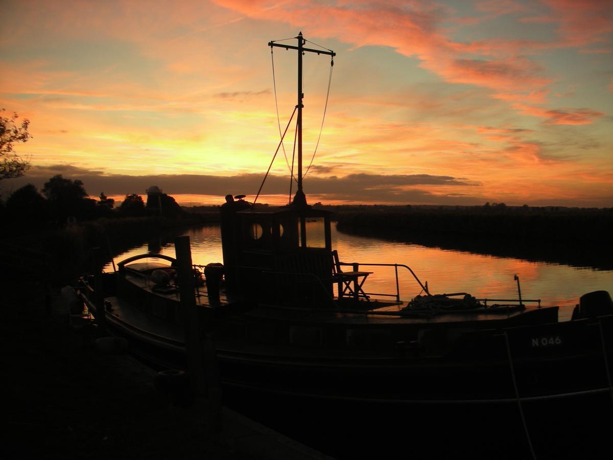 The Cockatrice B&B Reedham Bagian luar foto