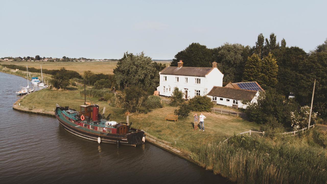 The Cockatrice B&B Reedham Bagian luar foto